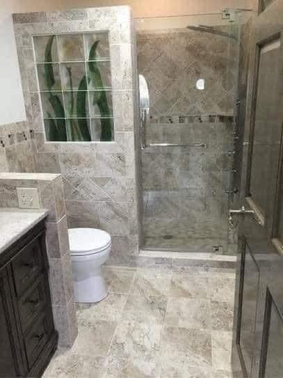 20 Idées modernes pour décorer une petite salle de bain 13