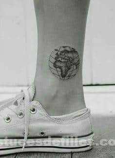 20 Idées de Tatouages pour les Aventuriers du Monde 15