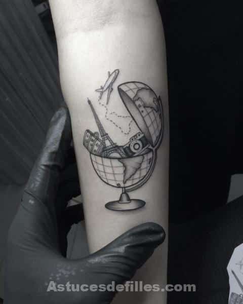 20 Idées de Tatouages pour les Aventuriers du Monde 5
