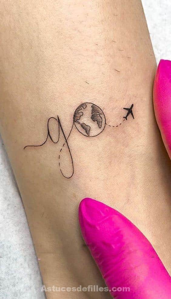 20 Idées de Tatouages pour les Aventuriers du Monde 2