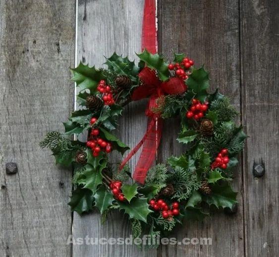 25 Couronnes de Noël Écoresponsables : Créations Festives à Base de Matériaux Naturels 4 25 Couronnes de Noël Écoresponsables : Créations Festives à Base de Matériaux Naturels 4