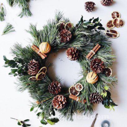 25 Couronnes de Noël Écoresponsables : Créations Festives à Base de Matériaux Naturels 21 25 Couronnes de Noël Écoresponsables : Créations Festives à Base de Matériaux Naturels 21
