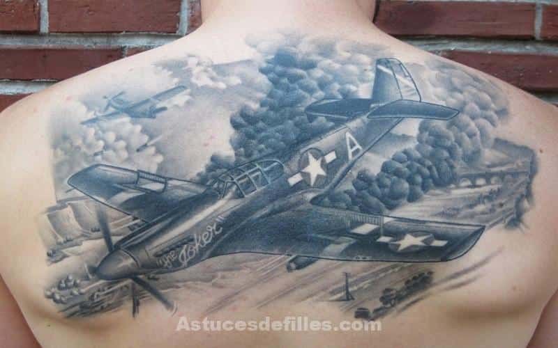 20 Tatouages ​​d’avion pour hommes et femmes 20