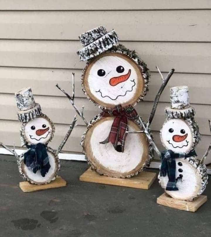 24 Idées pour décorer ce Noël avec des bûches en bois 7