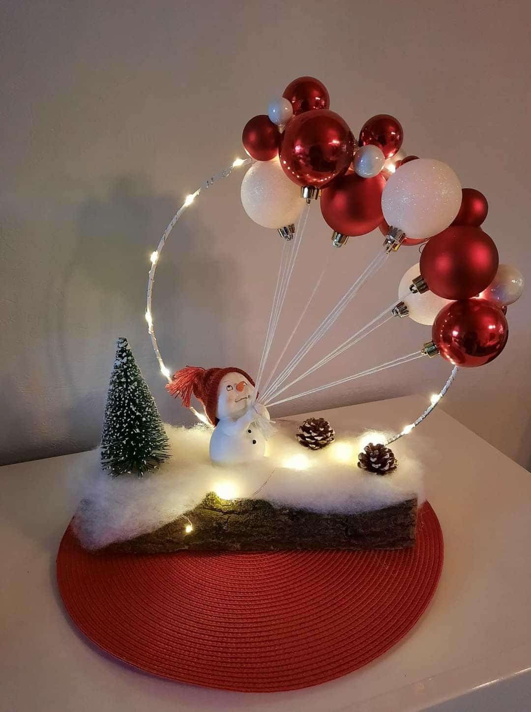 40 centres de table de Noël que vous pouvez faire à la maison 33