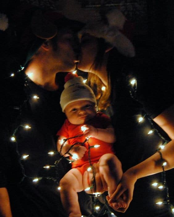 17 belles idées pour photographier votre bébé à Noël