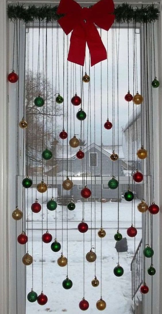 8 Idées incroyables de décoration avec des sphères à Noël 8 8 Idées incroyables de décoration avec des sphères à Noël 8