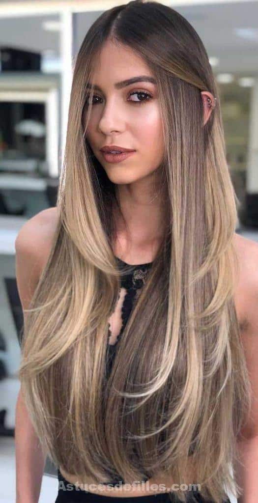 Les 50 plus beaux balayages caramel pour cheveux lisses 15 Les 50 plus beaux balayages caramel pour cheveux lisses 15