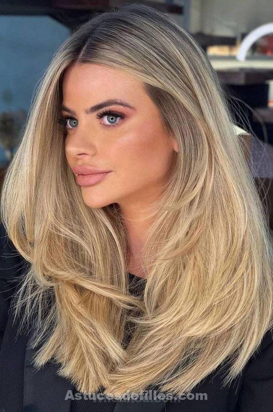 Les 50 plus beaux balayages caramel pour cheveux lisses 18 Les 50 plus beaux balayages caramel pour cheveux lisses 18