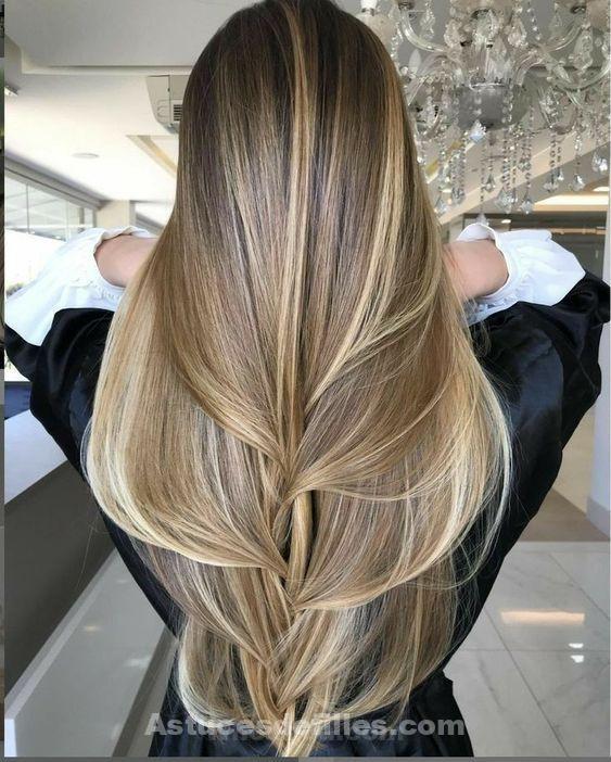 Les 50 plus beaux balayages caramel pour cheveux lisses 31 Les 50 plus beaux balayages caramel pour cheveux lisses 31