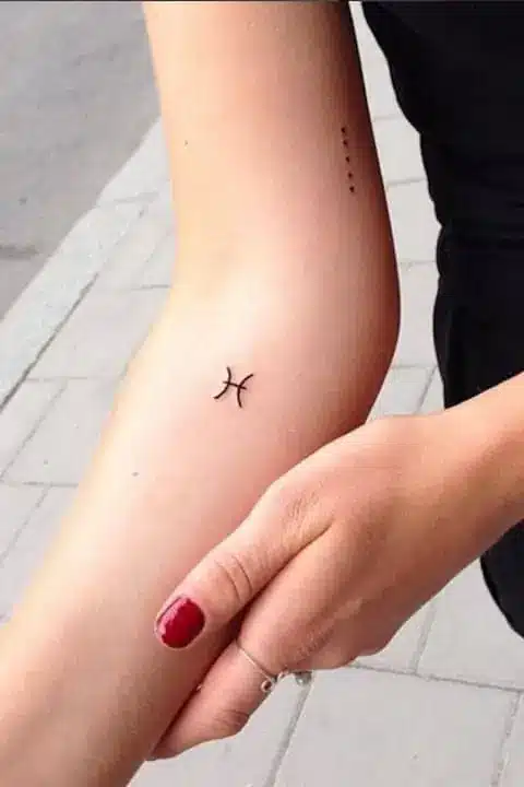 50 top idées de petits tatouages minimalistes 15