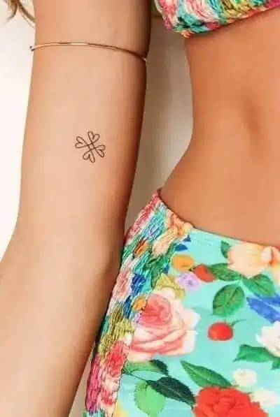 50 top idées de petits tatouages minimalistes 16