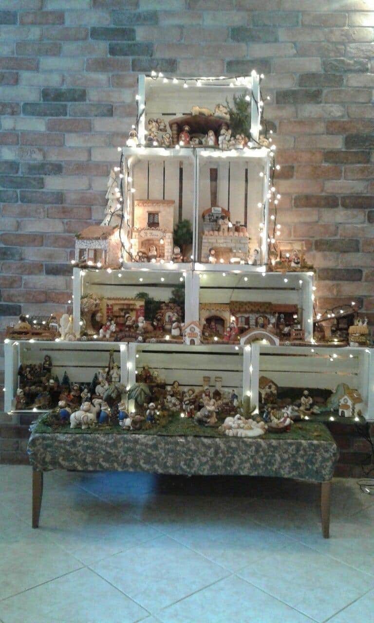 23 idées de crèches de Noël avec des boîtes en bois 16