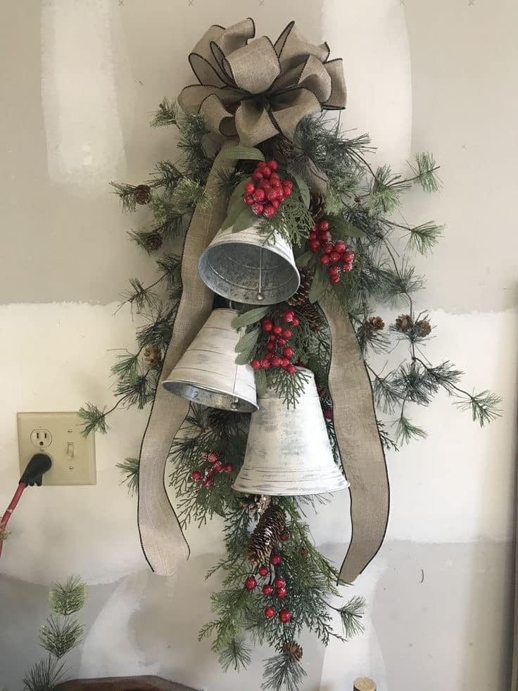 18 jolies idées pour décorer vos portes et fenêtres à Noël 19 18 jolies idées pour décorer vos portes et fenêtres à Noël 19