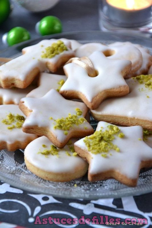 15 Desserts de Noël Rapides et Faciles en 15 minutes 6 15 Desserts de Noël Rapides et Faciles en 15 minutes 6