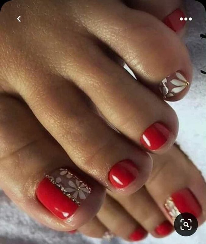 17 Idées de Pédicures Rouges Pour Embellir les Pieds 10 17 Idées de Pédicures Rouges Pour Embellir les Pieds 10