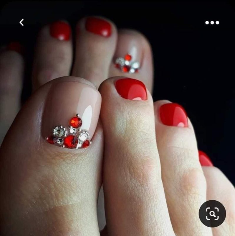 17 Idées de Pédicures Rouges Pour Embellir les Pieds 16 17 Idées de Pédicures Rouges Pour Embellir les Pieds 16