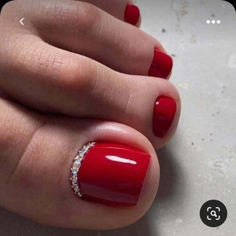 17 Idées de Pédicures Rouges Pour Embellir les Pieds 14 17 Idées de Pédicures Rouges Pour Embellir les Pieds 14