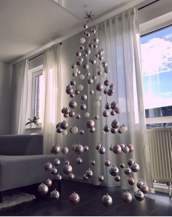 DIY : 25 inspirations pour faire un sapin minimaliste pour Noël 3 DIY : 25 inspirations pour faire un sapin minimaliste pour Noël 3