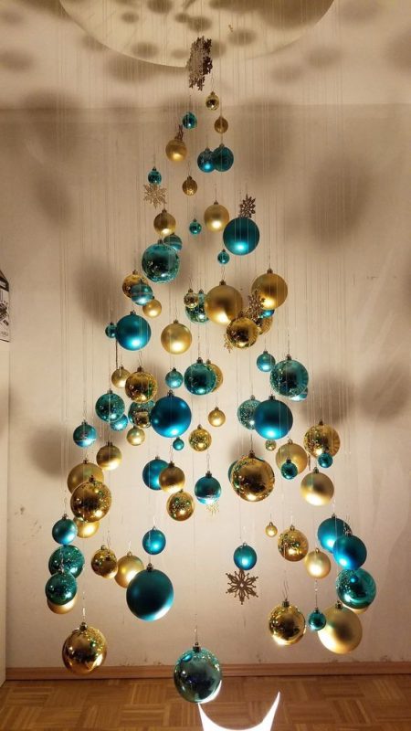 DIY : 25 inspirations pour faire un sapin minimaliste pour Noël 6 DIY : 25 inspirations pour faire un sapin minimaliste pour Noël 6
