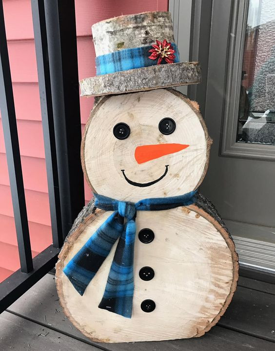 Noël : 10 Bonhommes de Neige avec des Disques en Bois 9 Noël : 10 Bonhommes de Neige avec des Disques en Bois 9
