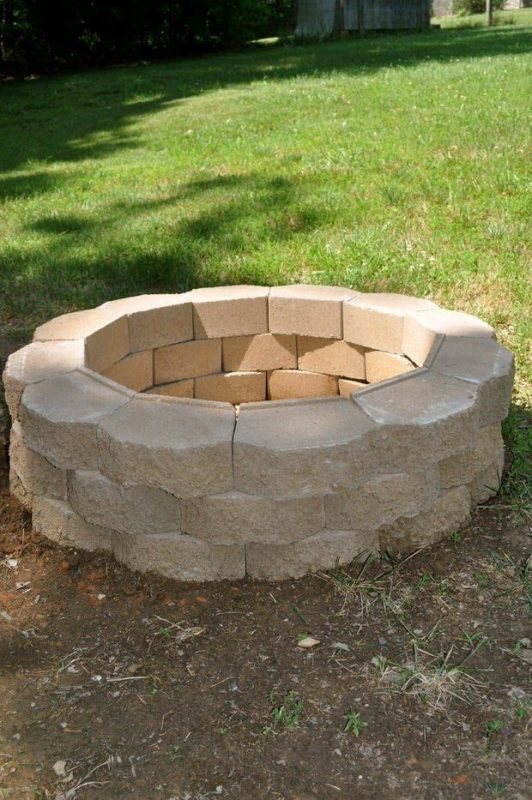 17 Cheminées Extérieures Pour Sublimer Votre Jardin 9 17 Cheminées Extérieures Pour Sublimer Votre Jardin 9