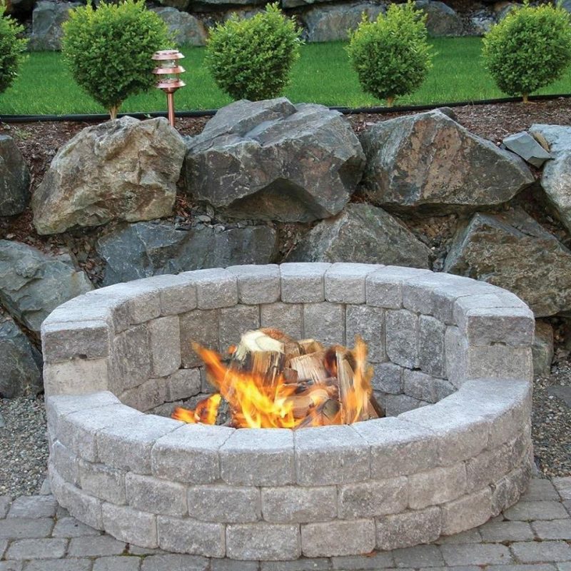 17 Cheminées Extérieures Pour Sublimer Votre Jardin 11 17 Cheminées Extérieures Pour Sublimer Votre Jardin 11