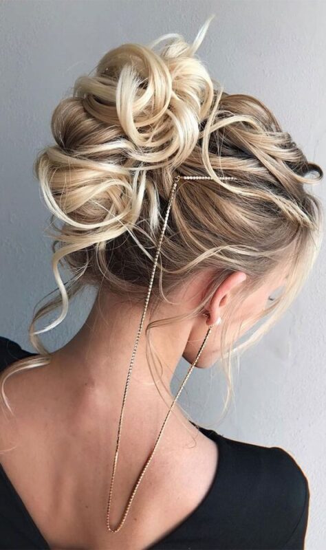 20 Chignons mariage bohème qui vous inspireront pour votre jour spécial 11 20 Chignons mariage bohème qui vous inspireront pour votre jour spécial 11