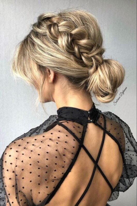 20 Chignons mariage bohème qui vous inspireront pour votre jour spécial 1 20 Chignons mariage bohème qui vous inspireront pour votre jour spécial 1
