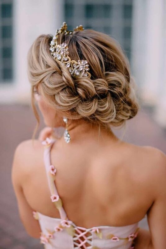 20 Chignons mariage bohème qui vous inspireront pour votre jour spécial 15 20 Chignons mariage bohème qui vous inspireront pour votre jour spécial 15