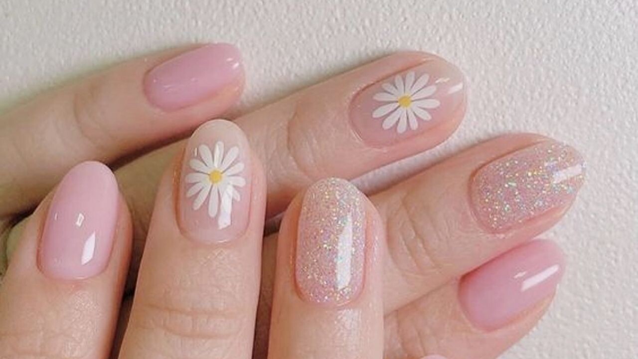 85 jolies idées pour décorer vos ongles 60 85 jolies idées pour décorer vos ongles 60