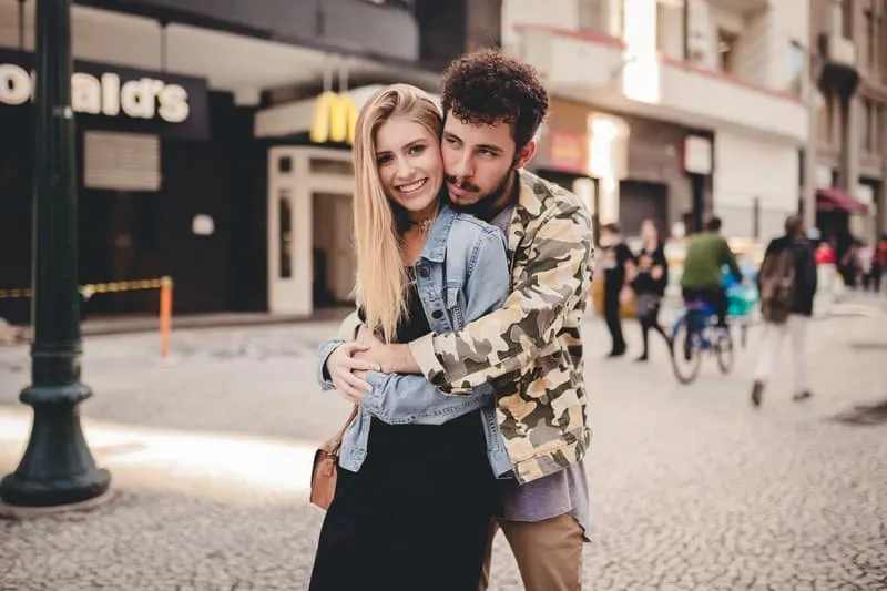 Si un homme fait ces 15 choses alors il t'aimera toute sa vie 1 Si un homme fait ces 15 choses alors il t'aimera toute sa vie 1