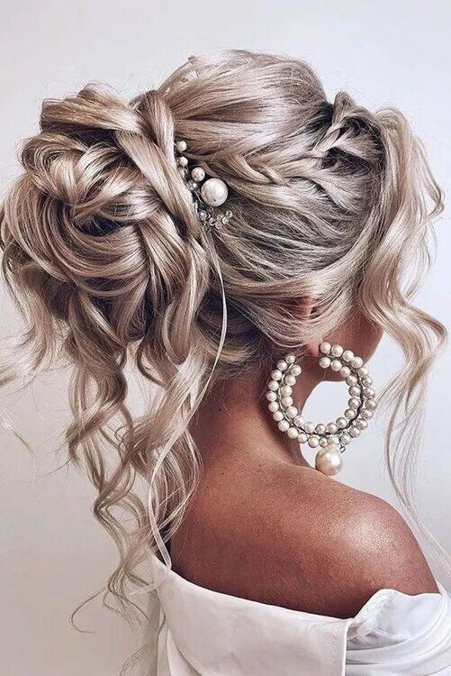 15 Coiffures de mariage avec chignon de mariée 7 15 Coiffures de mariage avec chignon de mariée 7
