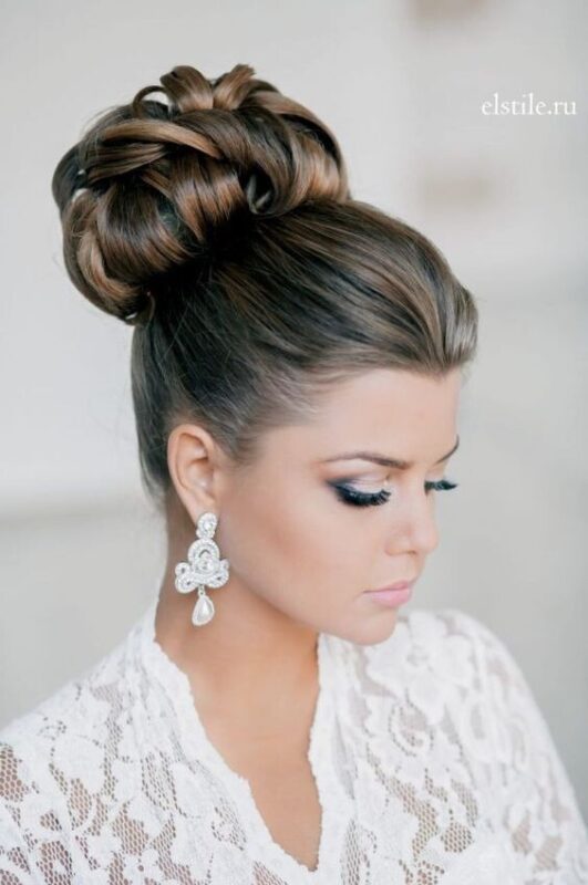 15 Coiffures de mariage avec chignon de mariée 2 15 Coiffures de mariage avec chignon de mariée 2